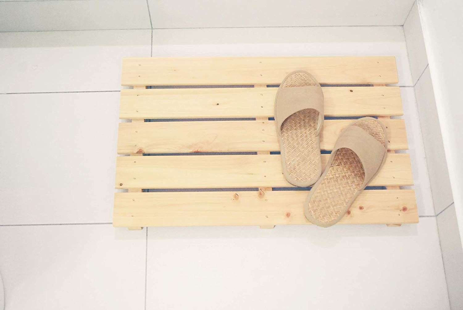 Hinoki Wood Bath Mat | Medium | Light Wood - The Citizenry